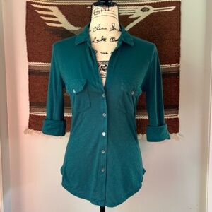 James Perse Sheer Slub Side Panel Button Up Shirt in Teal